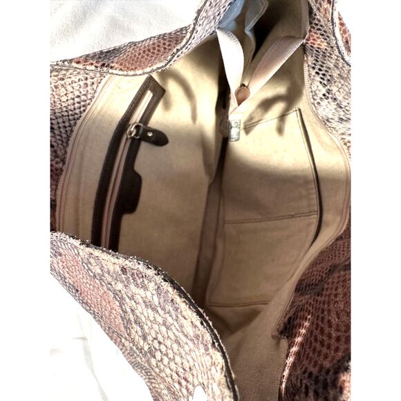 Stunning python printed handbag from Minelli - Picture 4 of 6